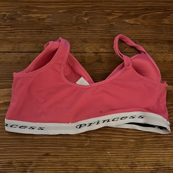 Pink Bra - Picture 4 of 5